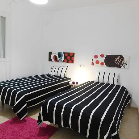 La Vela Polideportivo-turistika Apartment *